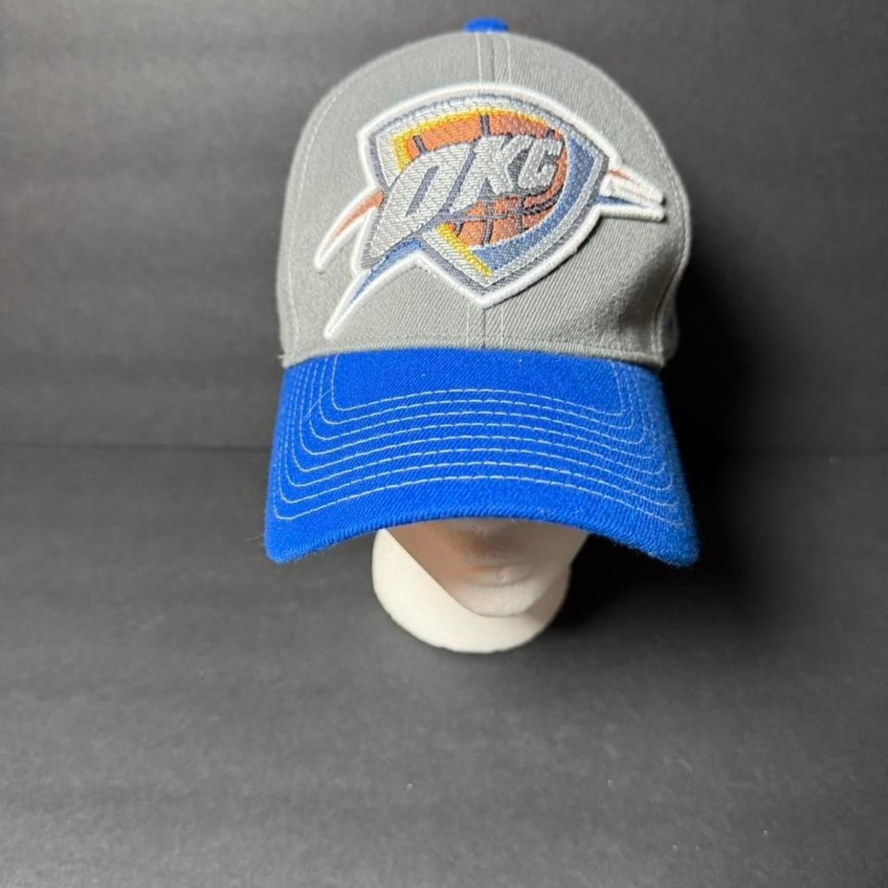 Oklahoma City Thunder grey & blue baseball cap